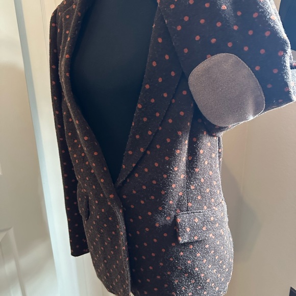 Wool like blazer w fashionable patches on sleeves - Picture 4 of 6